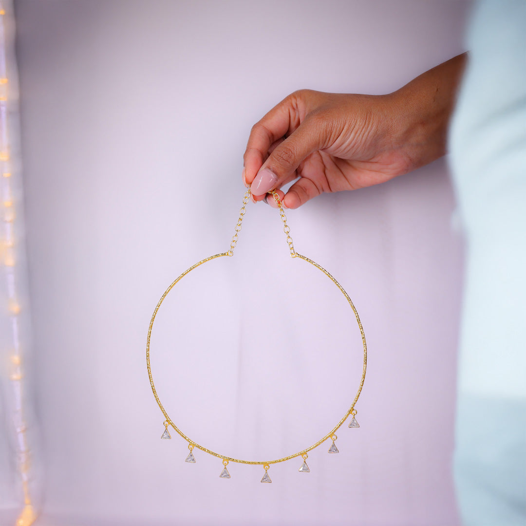 Dancing Diamond Hasli Necklace